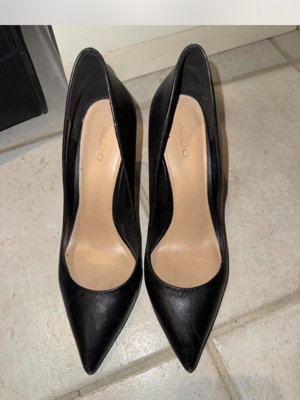 Aldo Black Pointed-Toe Leather Heels